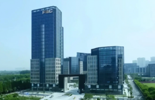 集团公司党支部团结河南商会党支部开展“铭刻初心使命，，，，，，，，誊写创业新篇” 主题党日运动