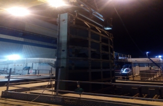 “万”千工程｜大修有序举行，，，，，，，卸料顺遂完成