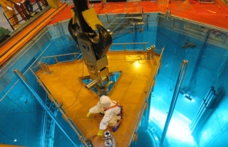 “万”千工程｜301大修正式鸣金，，，，，，，起重操作再立新功