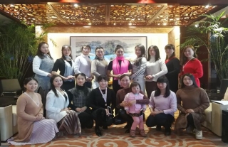 河南商会第二期探索“东方女性优雅魅力”沙龙运动在我司圆满举行